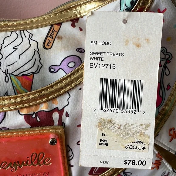 Y2K SM hobo sweet treats white Betsey Johnson Betseyville shoulder bag - Picture 4 of 13